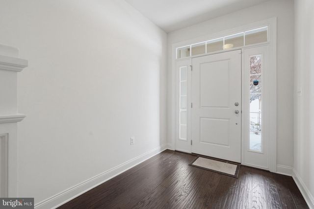 22597 WINDSOR LOCKS SQ, Ashburn, VA 20148