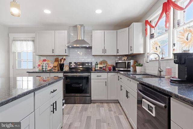 346 TAFT ST, Bristol, PA 19007
