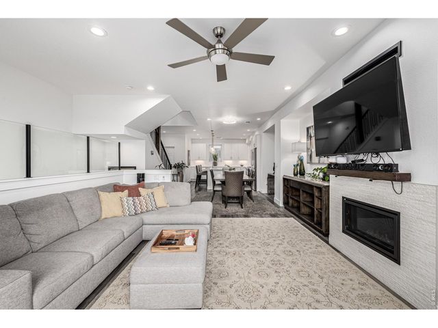 6820 E Lowry Blvd, Denver, CO 80230