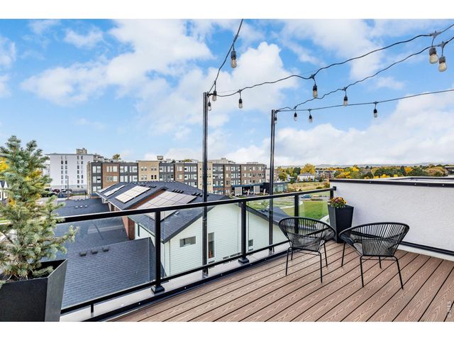 6820 E Lowry Blvd, Denver, CO 80230