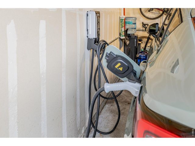 6820 E Lowry Blvd, Denver, CO 80230