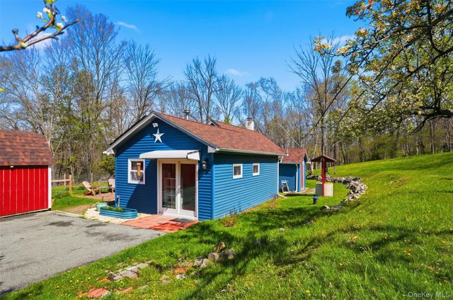 101 Minisink Turnpike, Westtown, NY 10998