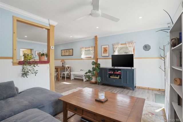 101 Minisink Turnpike, Westtown, NY 10998