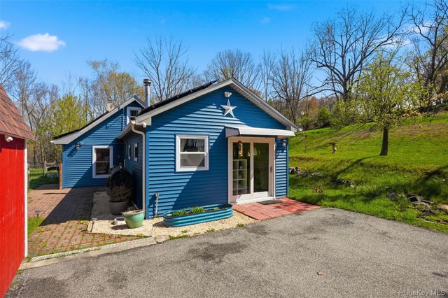 101 Minisink Turnpike, Westtown, NY 10998