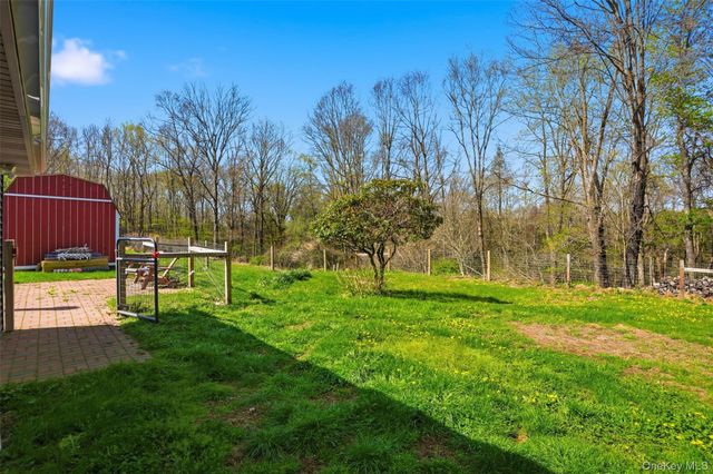 101 Minisink Turnpike, Westtown, NY 10998