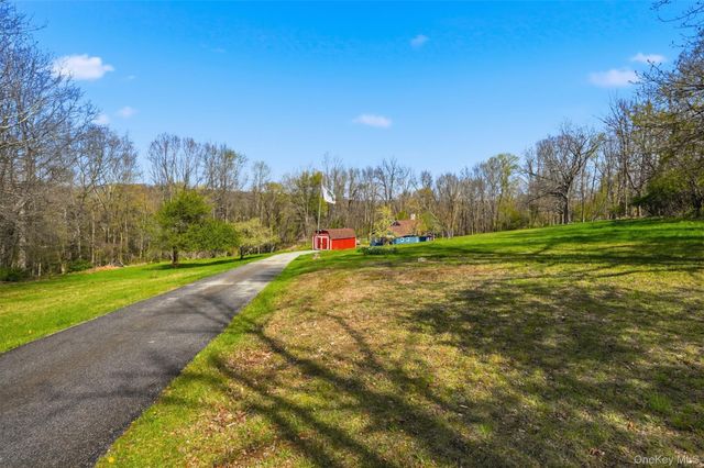 101 Minisink Turnpike, Westtown, NY 10998