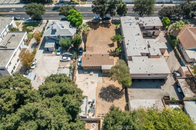 823 N Orange Grove Boulevard, Pasadena, CA 91103