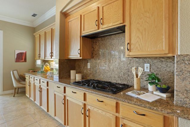 4119 Spyglass Dr, Stockton, CA 95219