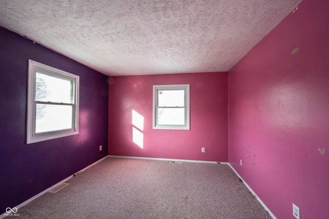 3695 W 100 N, Greenfield, IN 46140