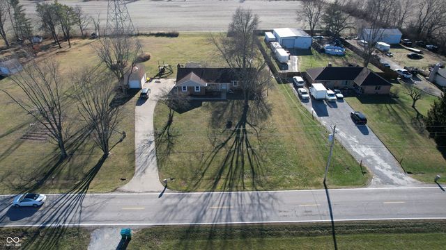 3695 W 100 N, Greenfield, IN 46140