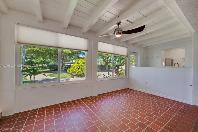 5889 Devonshire Blvd, Miami, FL 33155