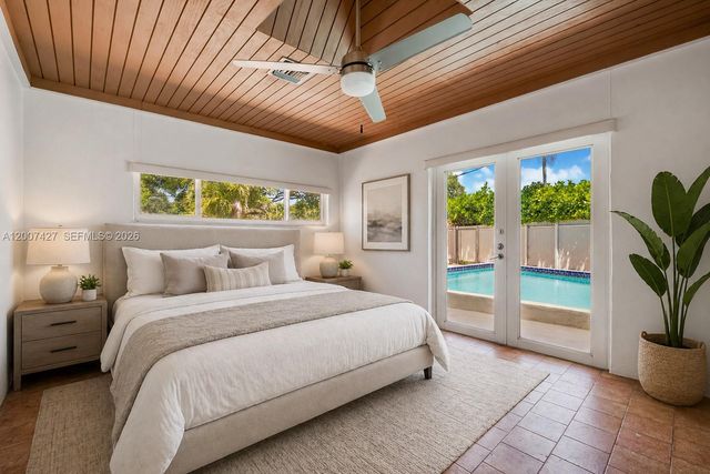 5889 Devonshire Blvd, Miami, FL 33155