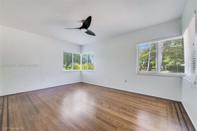 5889 Devonshire Blvd, Miami, FL 33155