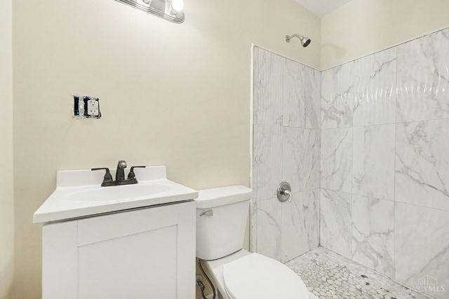 8547 Davis Road, Maineville, OH 45039