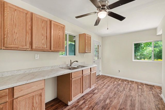 8547 Davis Road, Maineville, OH 45039