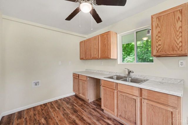 8547 Davis Road, Maineville, OH 45039