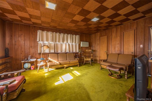 770 Palmetto Drive, Franklin Square, NY 11010