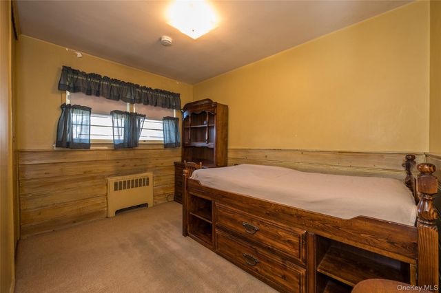 770 Palmetto Drive, Franklin Square, NY 11010