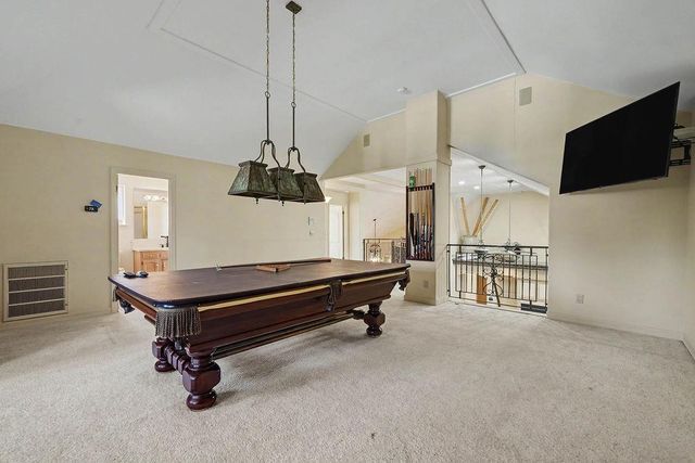 10111 N Spanish Bay Drive, Fresno, CA 93720