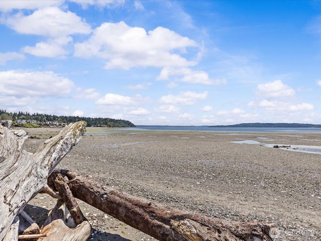 418 S 190th Street, Burien, WA 98148