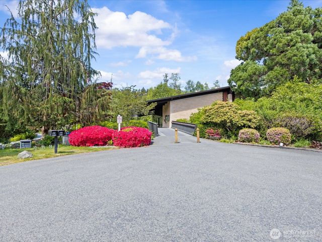 418 S 190th Street, Burien, WA 98148