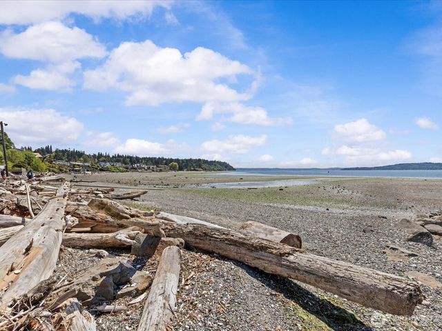 418 S 190th Street, Burien, WA 98148