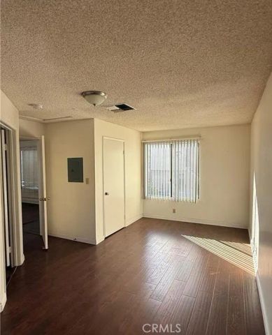 713 N Grand 6-A, Los Angeles, CA 90012