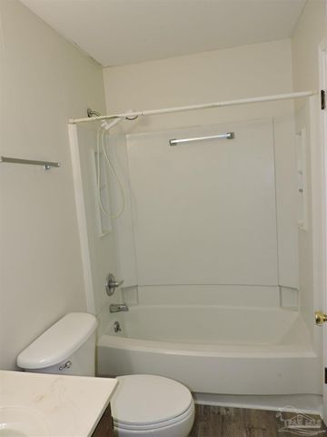 3155 Belle Meade Dr c, Pensacola, FL 32503