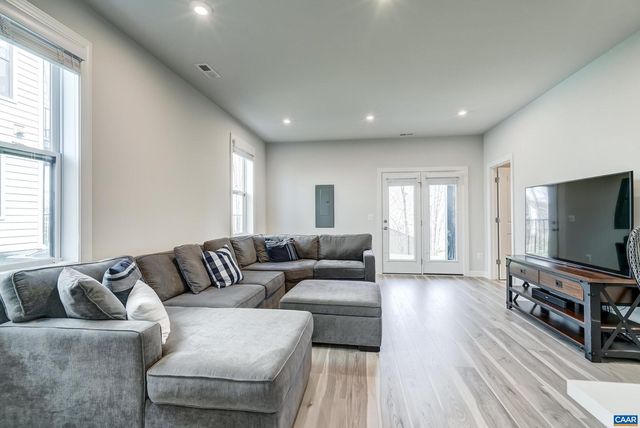 1816 FOWLER ST, Charlottesville, VA 22901