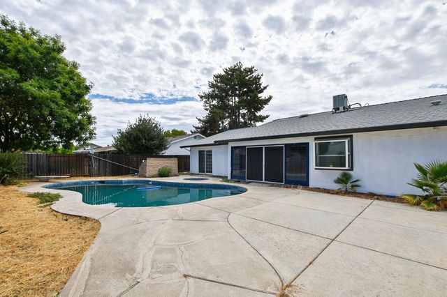 10745 Pedro Way, Rancho Cordova, CA 95670