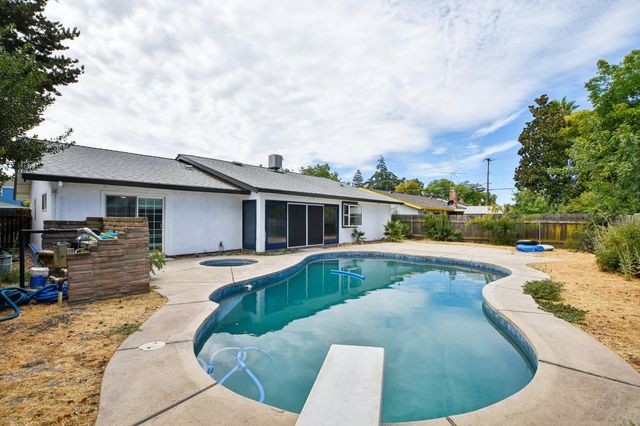 10745 Pedro Way, Rancho Cordova, CA 95670