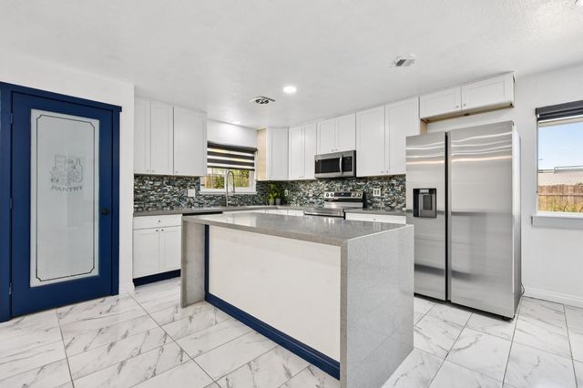 10745 Pedro Way, Rancho Cordova, CA 95670