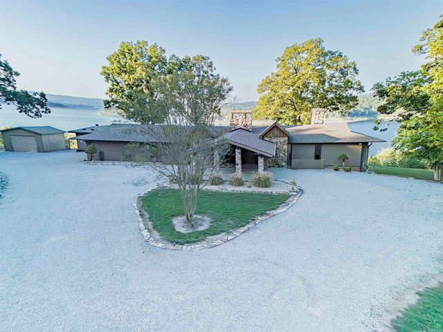 639 Sycamore Springs Circle, Mountain Home, AR 72653