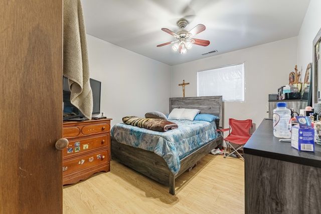 6400 27th Street 201, Berwyn, IL 60402