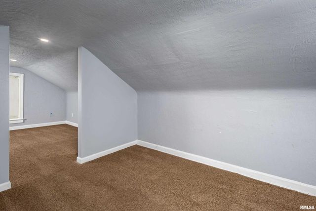 3712 33rd St Street, Moline, IL 61265