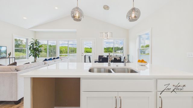 1528 Wilson Road 42, Norton Shores City, MI 49456