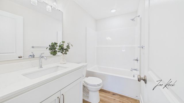 1528 Wilson Road 42, Norton Shores City, MI 49456