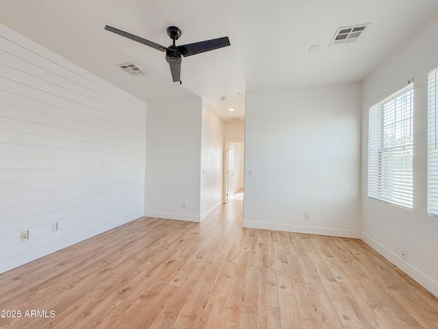 164 W COMMERCE Court, Gilbert, AZ 85233