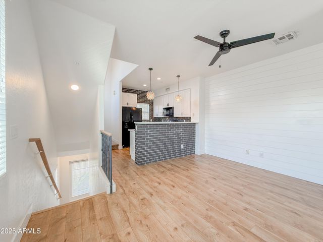 164 W COMMERCE Court, Gilbert, AZ 85233