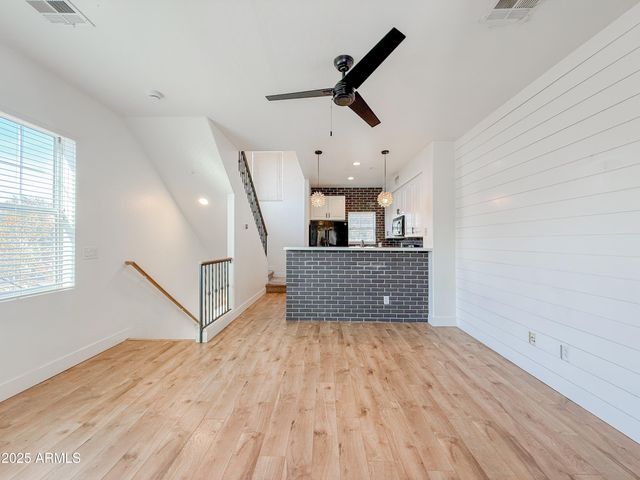 164 W COMMERCE Court, Gilbert, AZ 85233