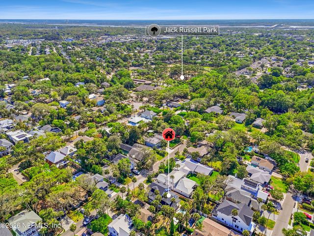 371 9TH Street, Atlantic Beach, FL 32233