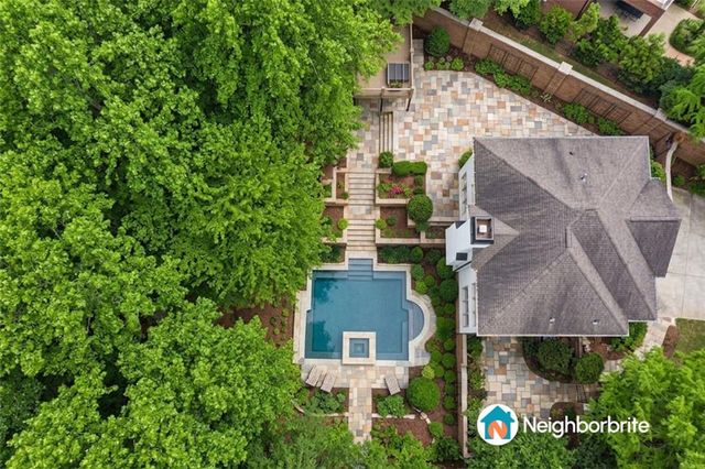 110 Valley Summit Court, Roswell, GA 30075