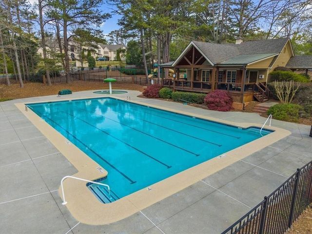 110 Valley Summit Court, Roswell, GA 30075