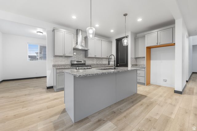 2867 S GREENHEAD DR, Saratoga Springs, UT 84045