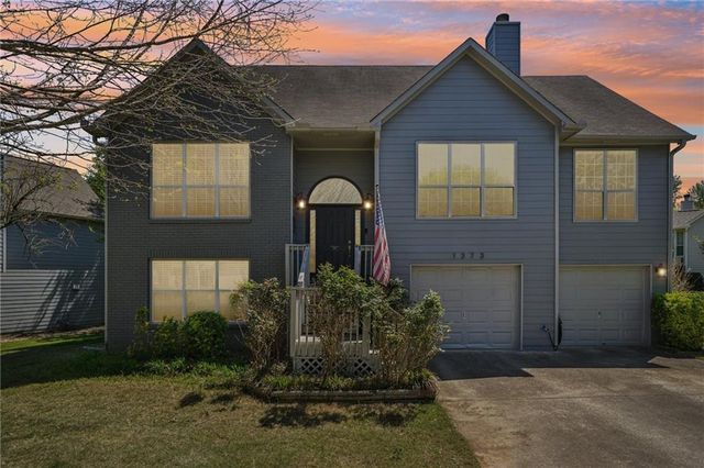 1373 Richland Creek Trail, Sugar Hill, GA 30518