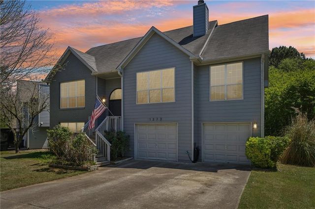 1373 Richland Creek Trail, Sugar Hill, GA 30518