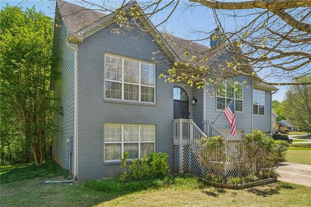 1373 Richland Creek Trail, Sugar Hill, GA 30518