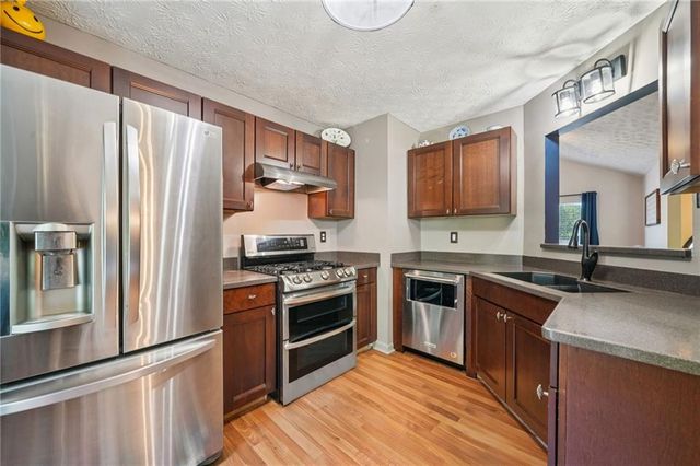 1373 Richland Creek Trail, Sugar Hill, GA 30518