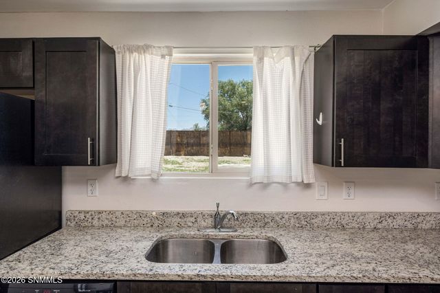 1118 N Campo Street, Las Cruces, NM 88001