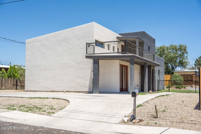 1118 N Campo Street, Las Cruces, NM 88001